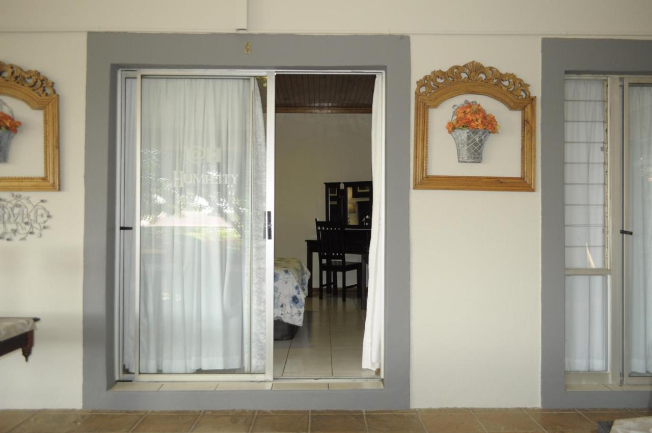 @Home Guest House Ράστενμπεργκ Εξωτερικό φωτογραφία