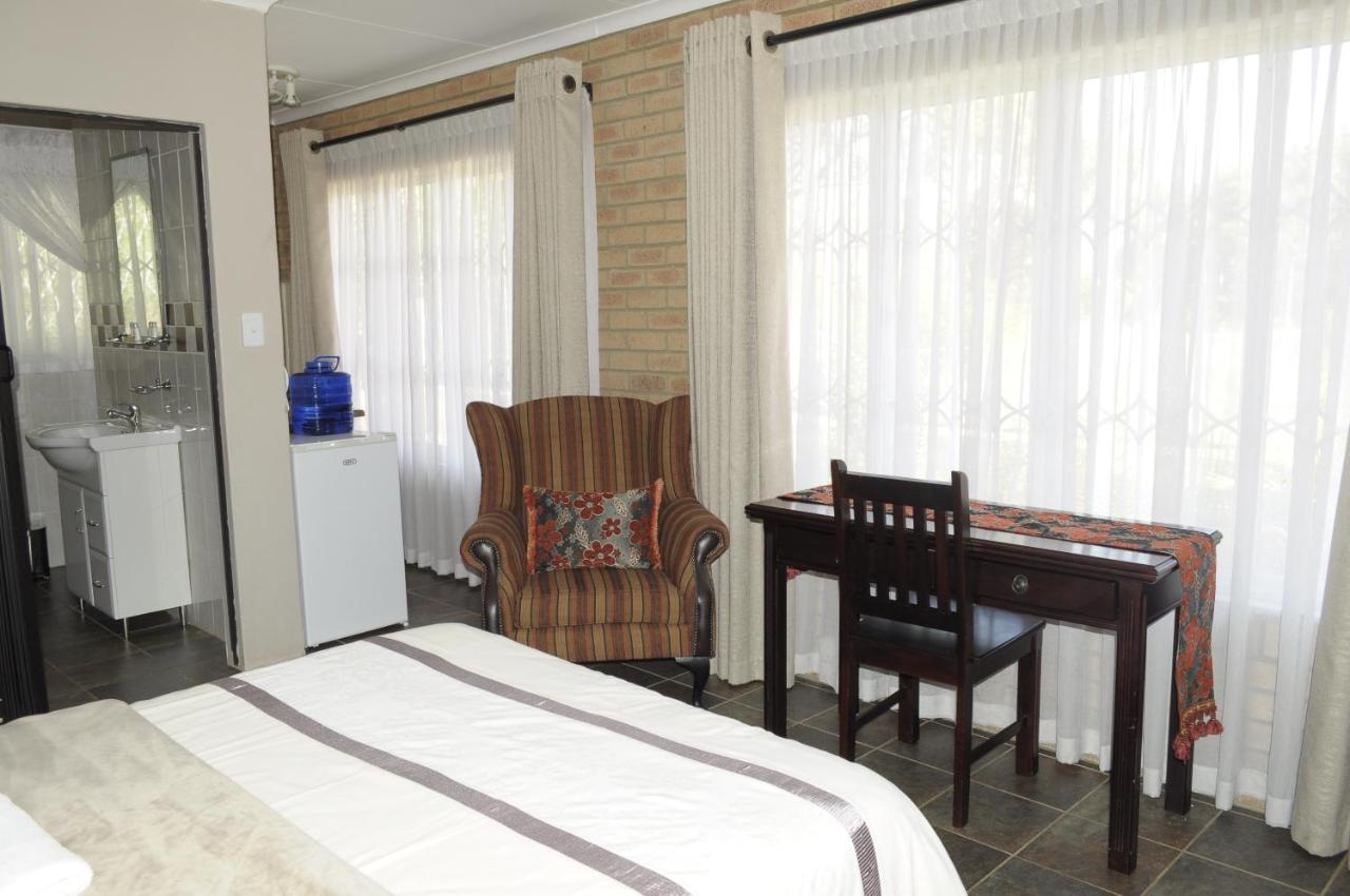 @Home Guest House Ράστενμπεργκ Εξωτερικό φωτογραφία