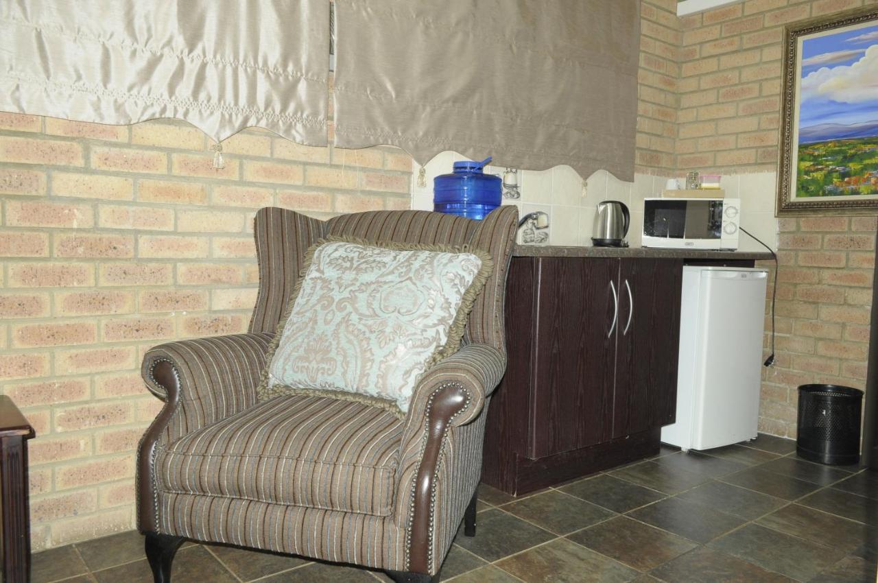 @Home Guest House Ράστενμπεργκ Εξωτερικό φωτογραφία