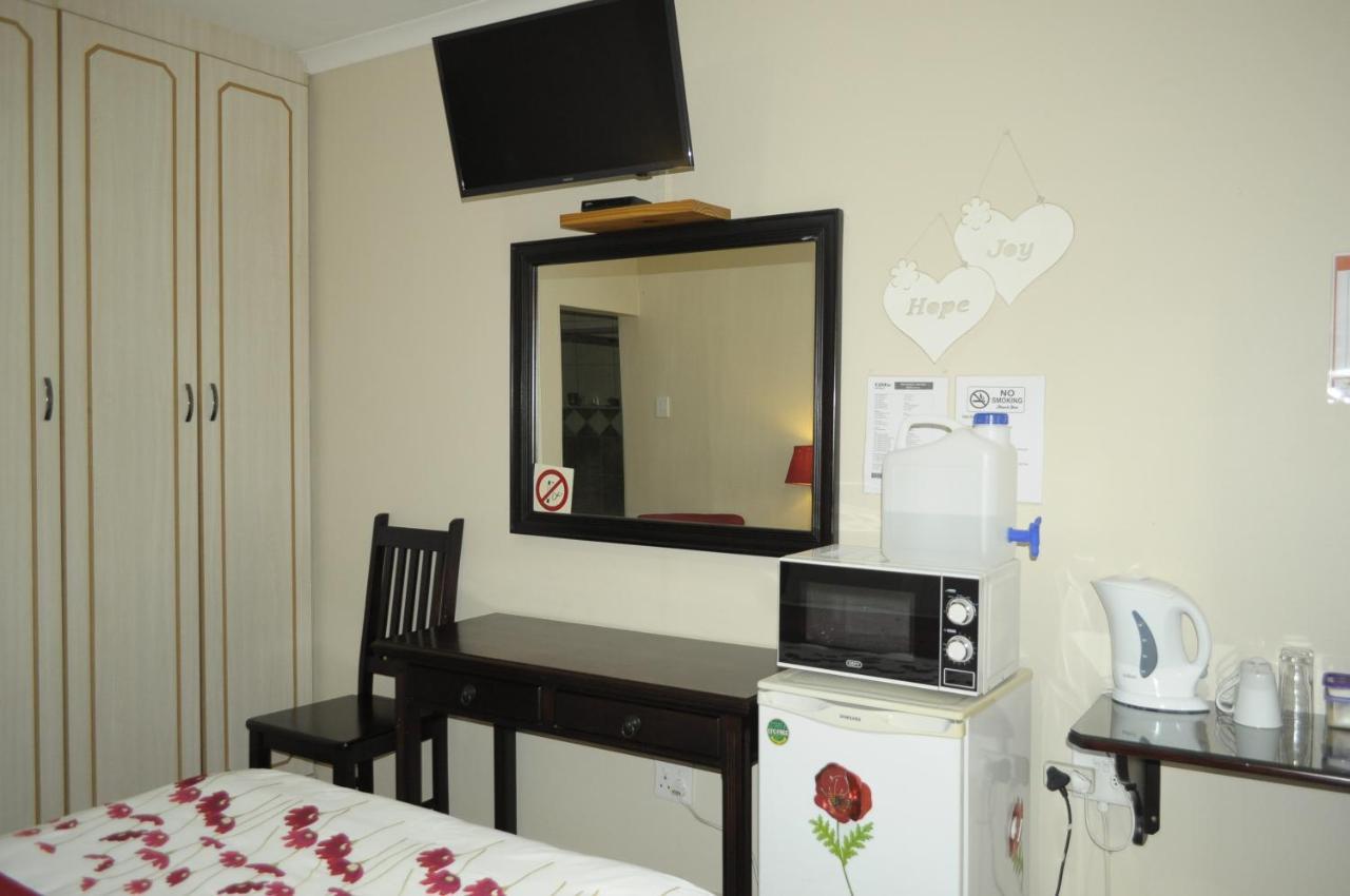 @Home Guest House Ράστενμπεργκ Εξωτερικό φωτογραφία