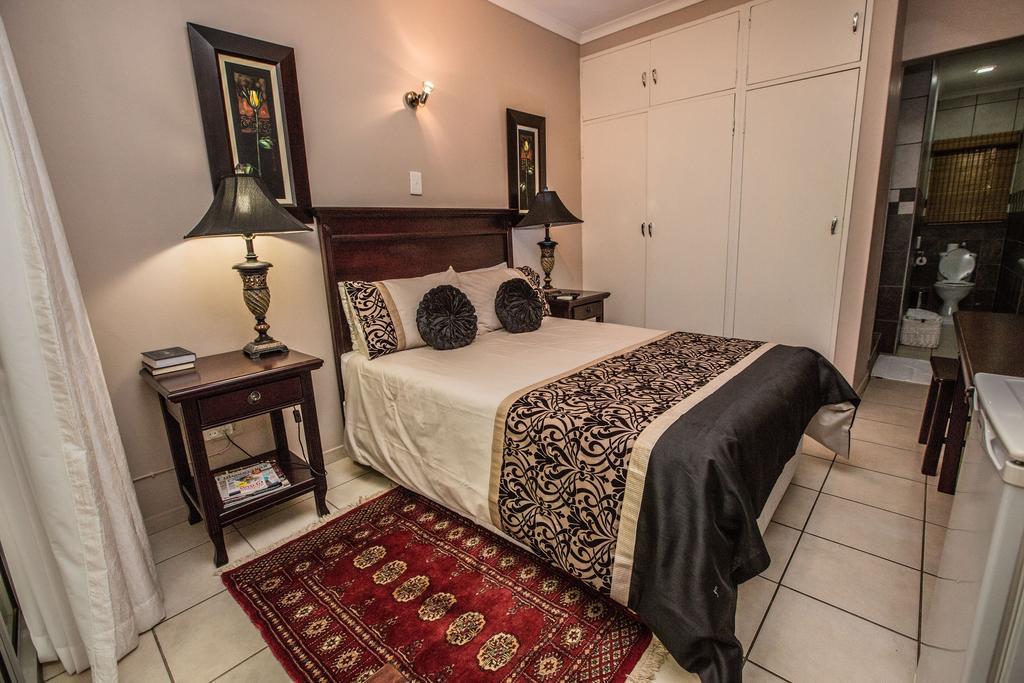 @Home Guest House Ράστενμπεργκ Δωμάτιο φωτογραφία